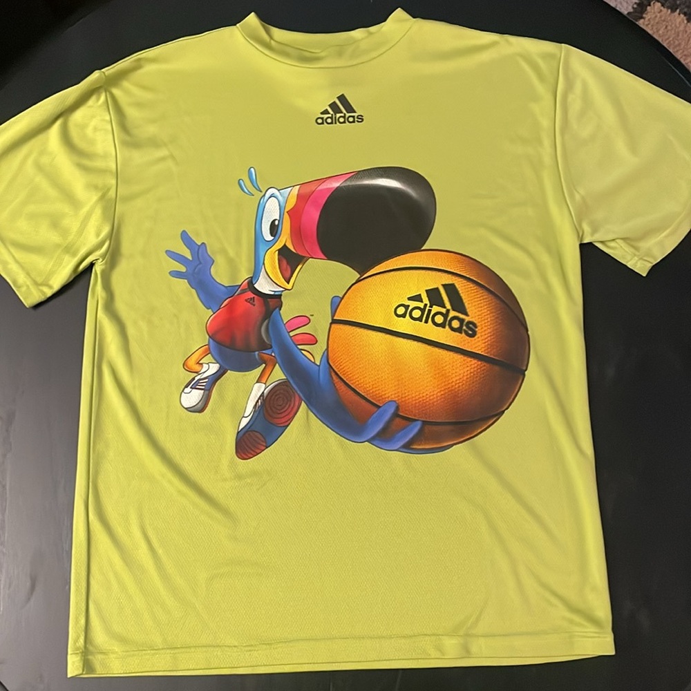 Adidas t shirt size M - Picture 4 of 4